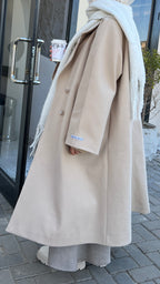 Jowayria’s Elegant Coat