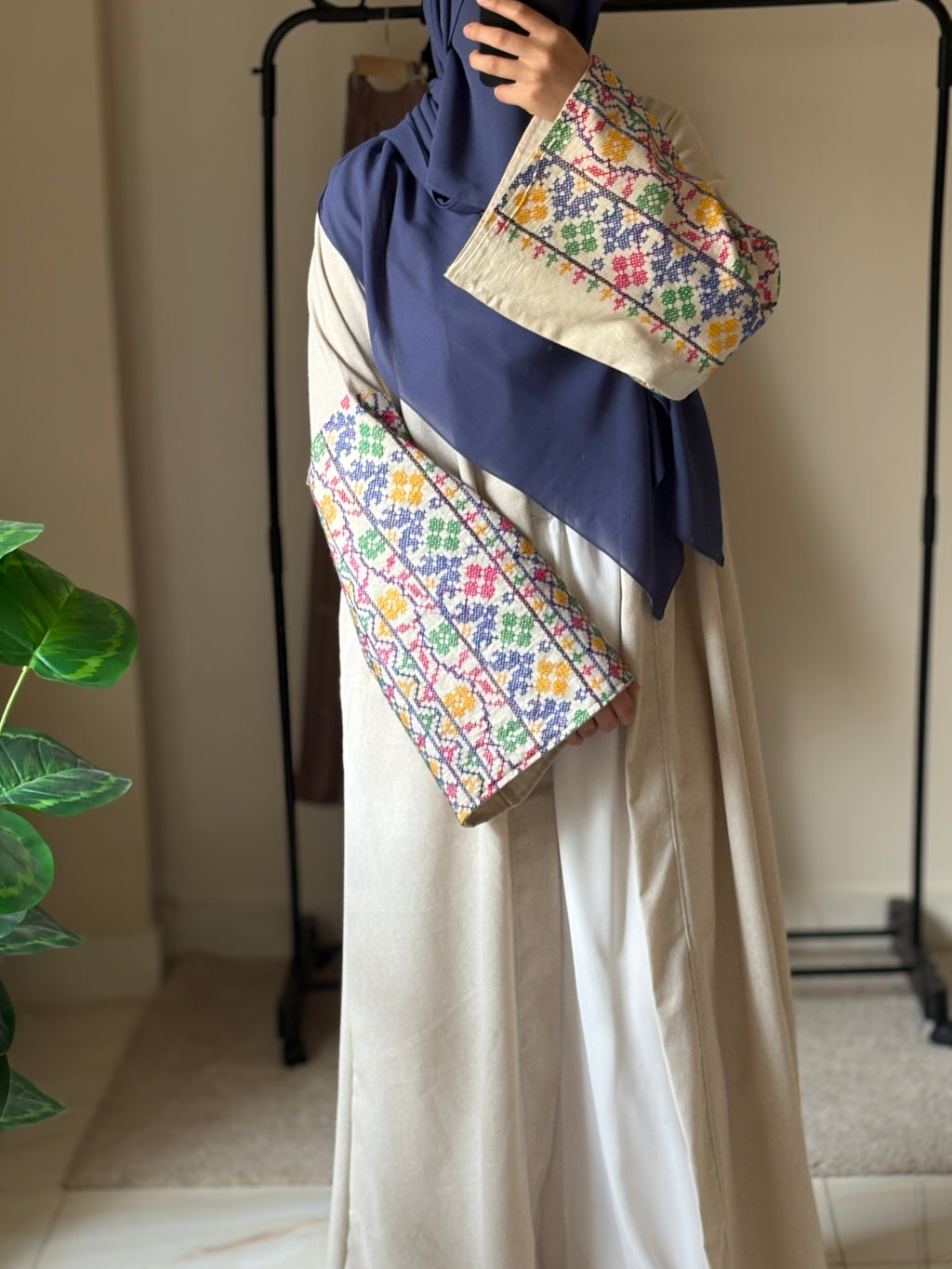 Jeryan Abaya