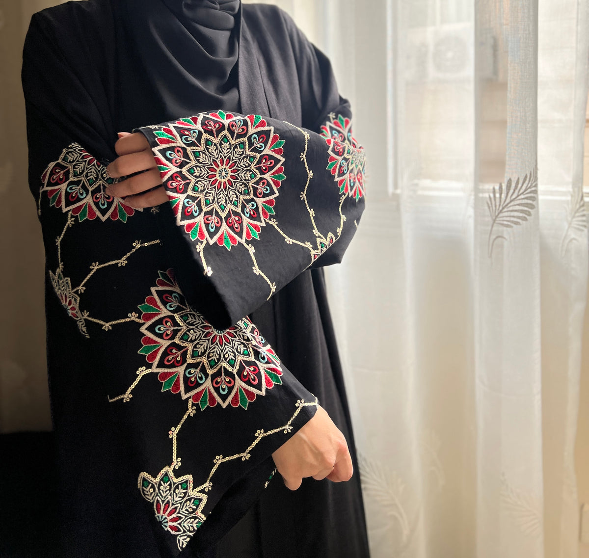 Sandy Abaya